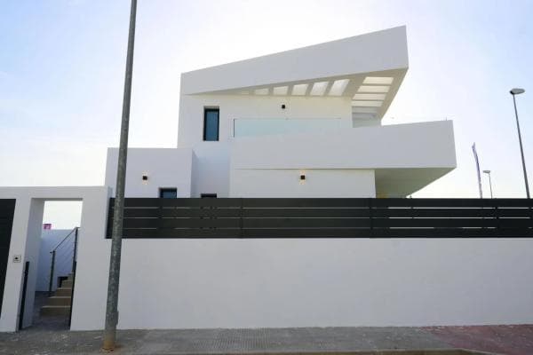Chalet adosado photo 1