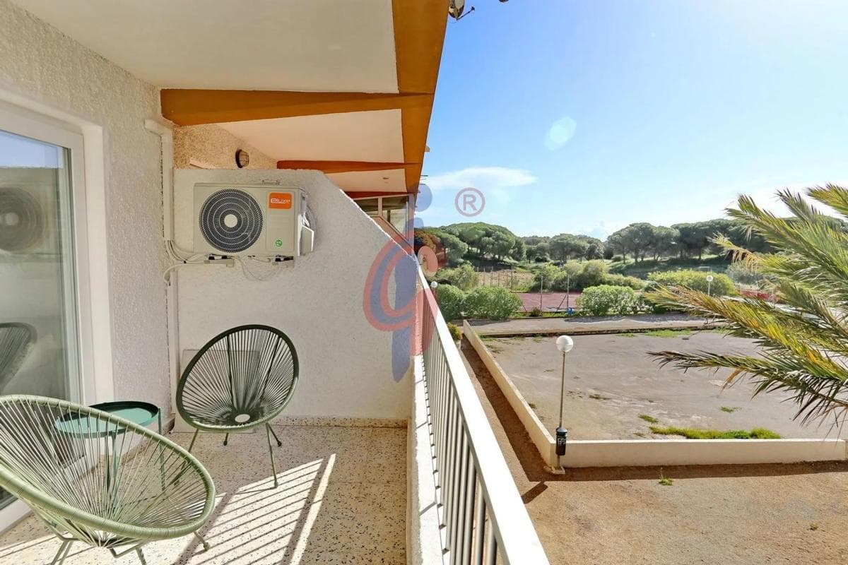Sale of apartment in Partida Lomas del Polo, 8, Guardamar del Segura
photo 2