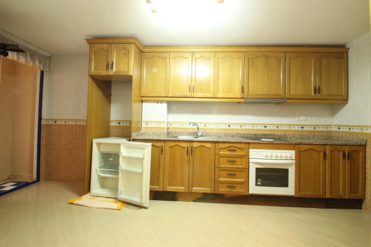 Продажа квартиры на Calle Sanchis Guarner, 3, Гуардамар-дель-Сегура
photo 2