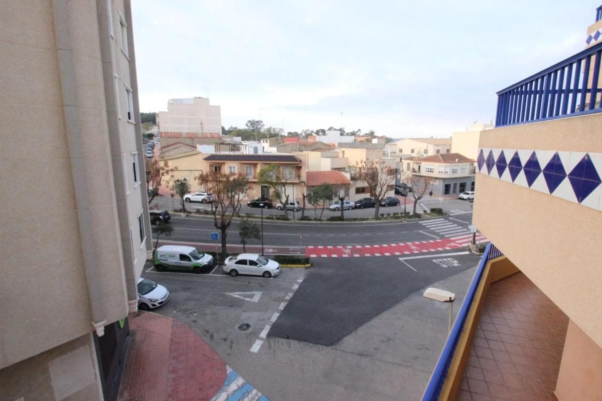 Продажа квартиры на Calle Sanchis Guarner, 3, Гуардамар-дель-Сегура
photo 4