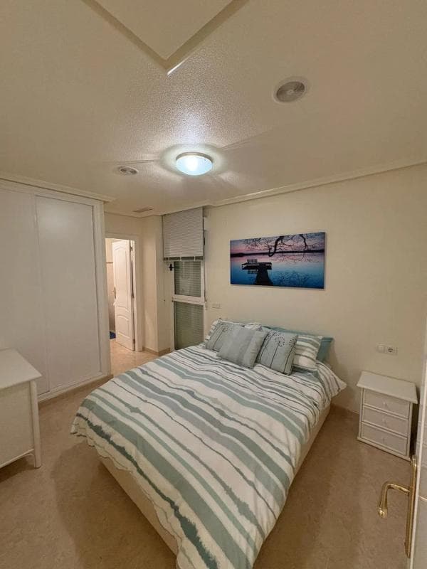 Venta de piso en Avenida del puerto s/n, Guardamar del Segura
photo 5