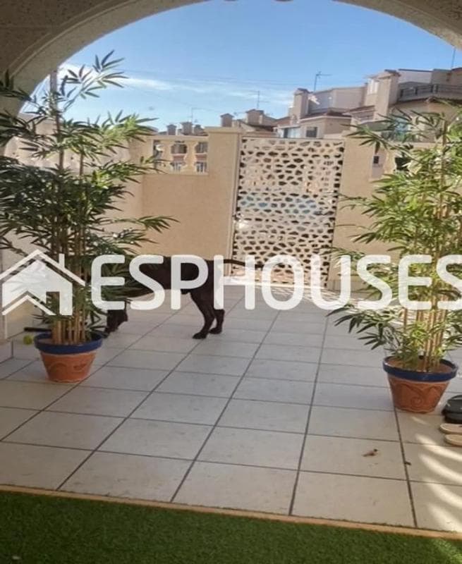 Venta de piso en Urbanizaciones, Guardamar del Segura
photo 5