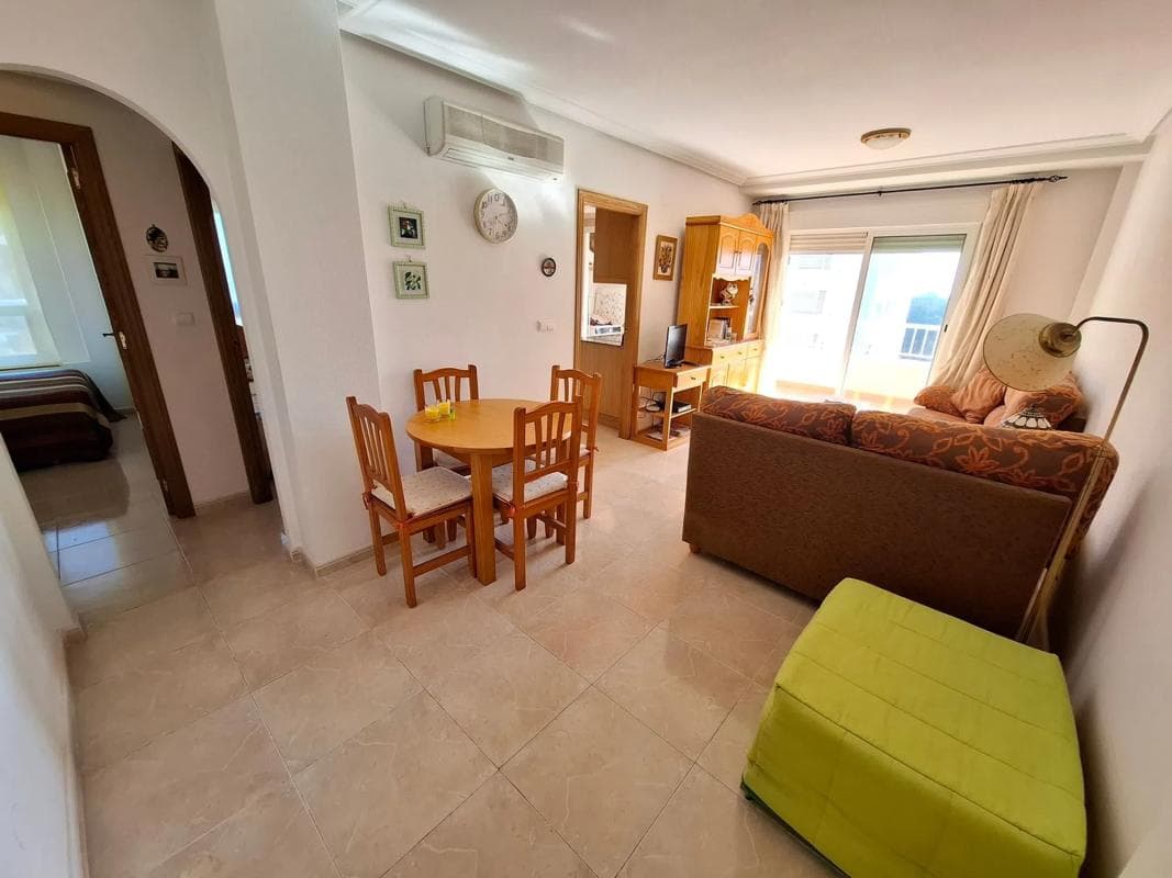 Venta de piso en Avenida del puerto s/n, Guardamar del Segura
photo 2