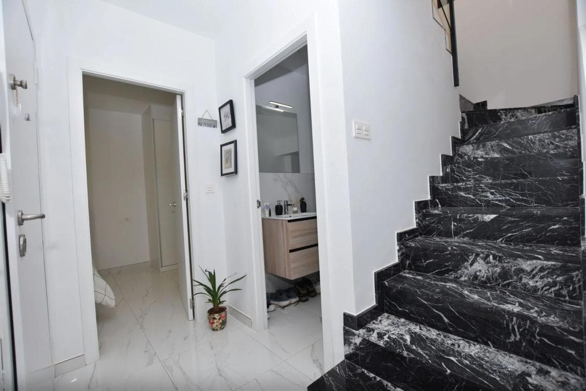 Sale of independent chalet in Calle Miguel Hernandez, Los Montesinos
photo 3