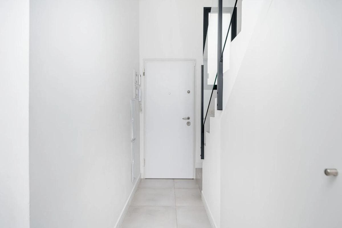 Sale of independent chalet in Calle la Herrada s/n, Los Montesinos
photo 2