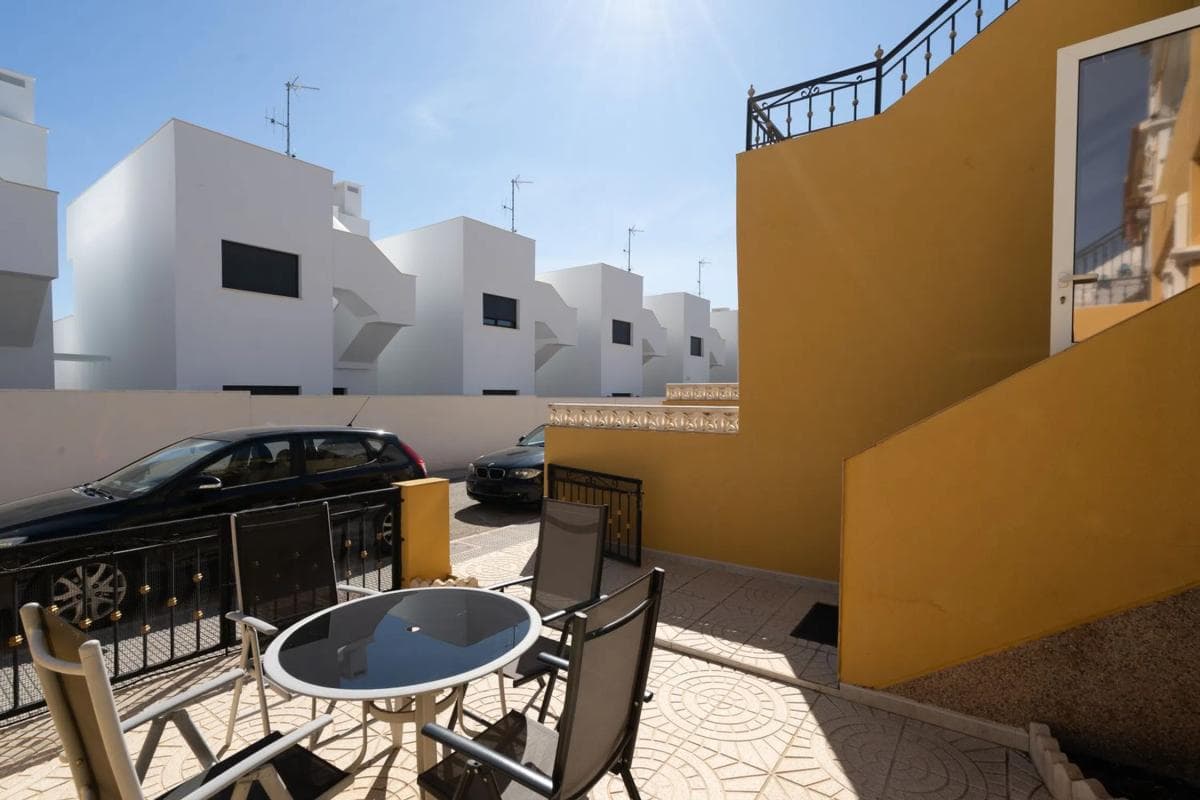 Venta de piso en Calle Clavellina, Los Montesinos
photo 3