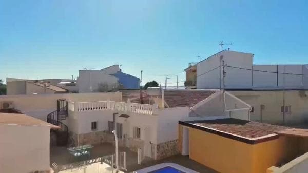 Частный шале на продаже в Calle Capitán Cortés, Лос-Монтесинос thumbnail 2