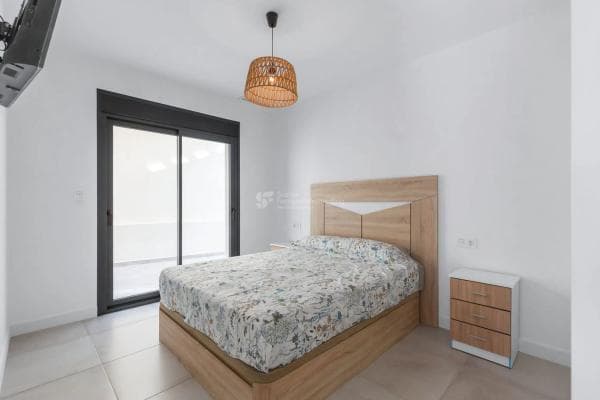 Casa independiente en calle la Herrada, 42 thumbnail 2