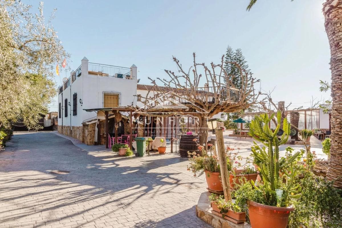 Venta de chalet independiente en Desamparados-Hurchillo-Torremendo, Orihuela
photo 4