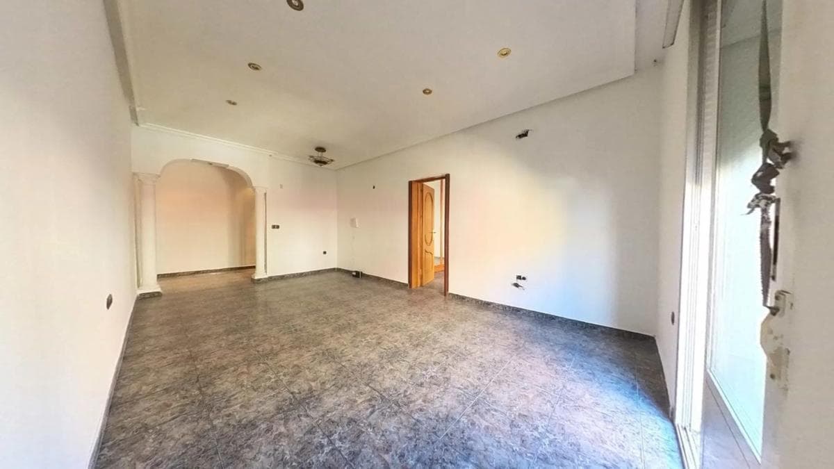 Venta de piso en Calle Pintor Agrasot, Orihuela
photo 4