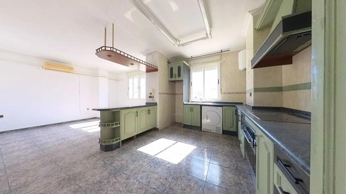 Venta de piso en Calle Pintor Agrasot, Orihuela
photo 5