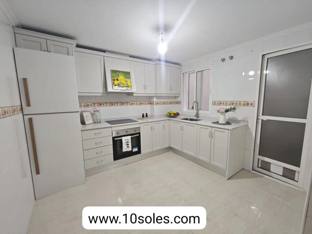 Venta de piso en Orihuela Ciudad, Orihuela
photo 2