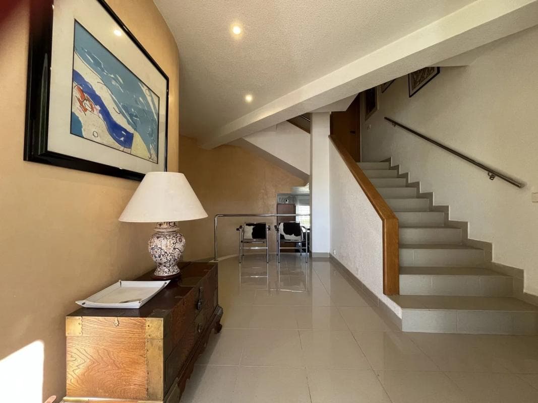 Sale of independent chalet in CL JUAN RAMON JIMENEZ-CMOR, Orihuela
photo 2