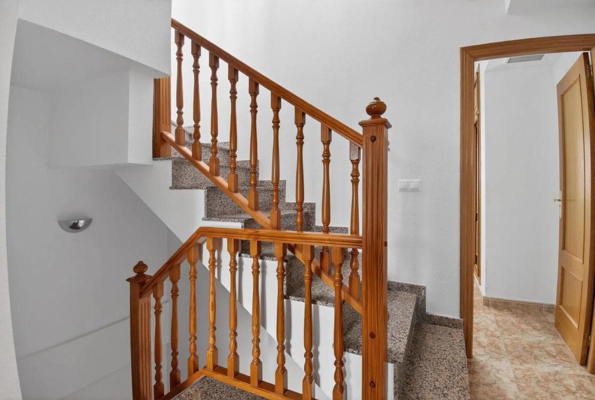 Properties for sale and rent in Spain photo 2