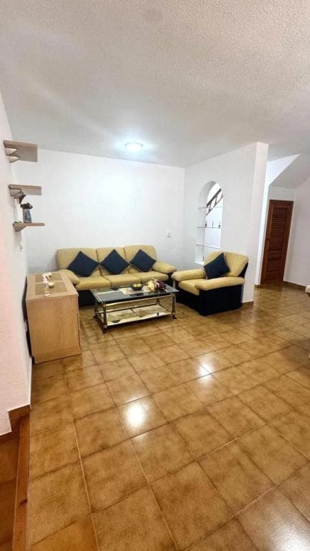 Sale of townhouse in Calle Azucenas , Orihuela photo 5