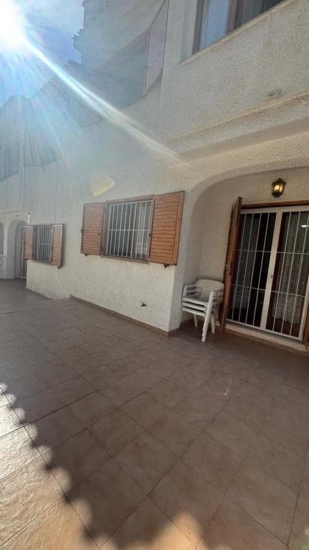 Sale of townhouse in Calle Jazmines, 15 , Orihuela photo 3