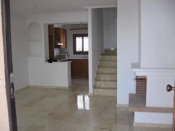 Дуплекс на продажу в Barrio Villamartín, Ориуэла thumbnail 1
