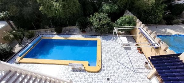 Casa independiente en calle Encina p C thumbnail 1