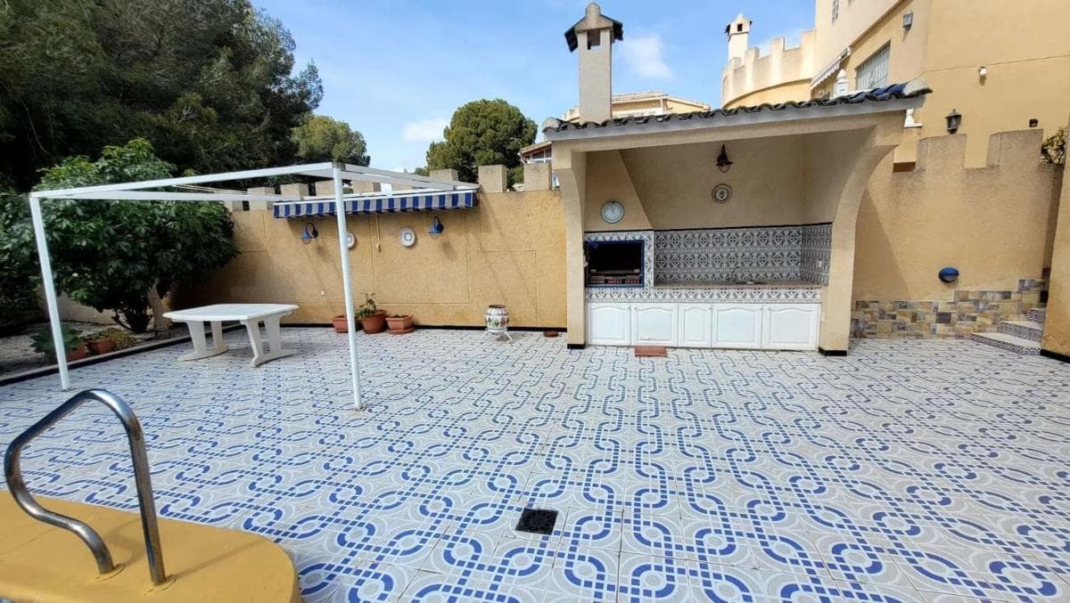 Venta de chalet independiente en Calle Encina P C, Pilar de la Horadada
photo 3