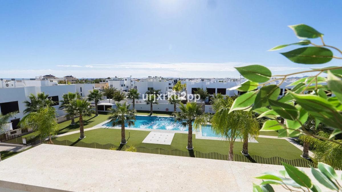 Venta de ático en Avenida de las Villas, Pilar de la Horadada photo 4