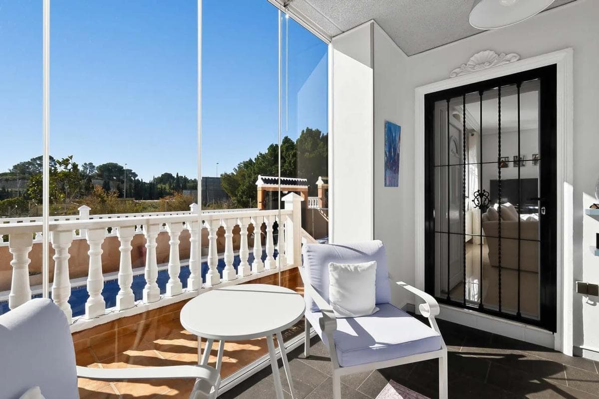 Venta de chalet independiente en Avenida de las Hierbas, Pilar de la Horadada
photo 5