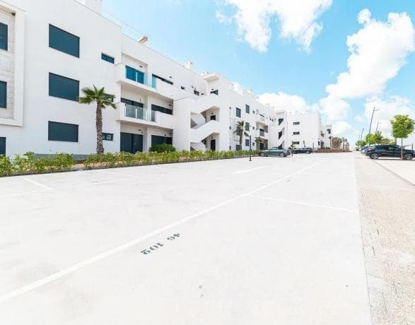Venta de piso en Zona Pueblo, Pilar de la Horadada
thumbnail 1
