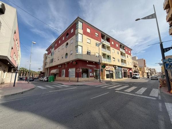 Venta de piso en Centro, Rojales
photo 1