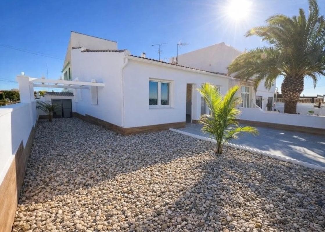 Propiedades en venta y alquiler en España photo 2