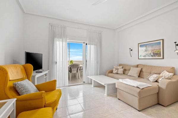 Продажа квартиры на Calle Elche, 1, Рохалес
photo 1