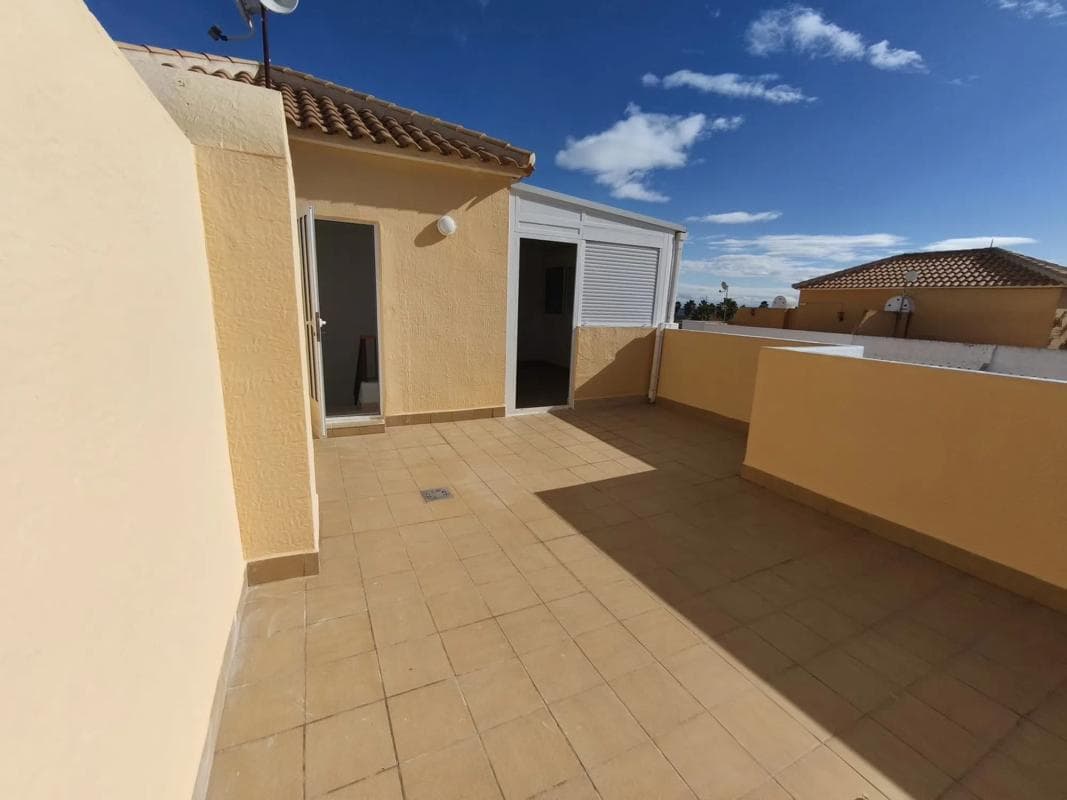Propiedades en venta y alquiler en España photo 2