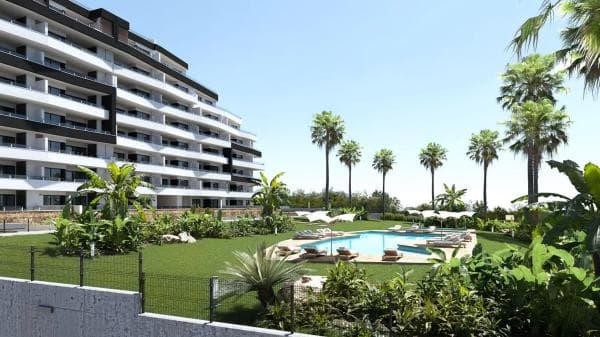 Venta de piso en Calle Schubert s/n, San Miguel de Salinas
photo 1