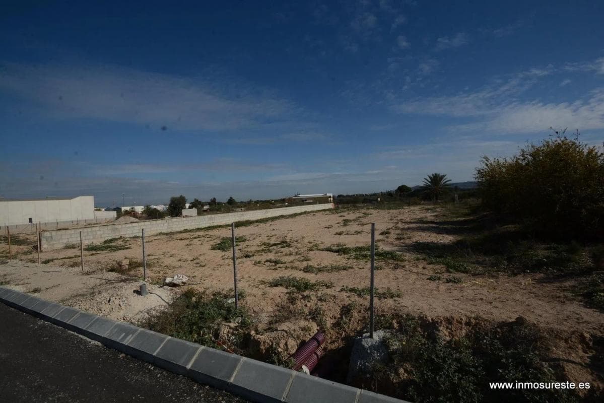 Terreno en venta en Bigastro, Alicante photo 2