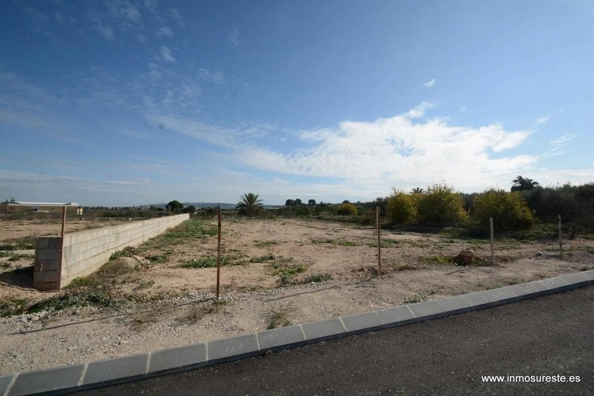 Terreno en venta en Bigastro, Alicante photo 3