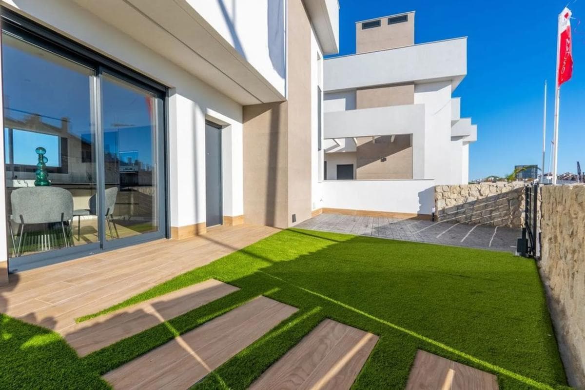 Sale of independent chalet in Algorfa, Algorfa
photo 2