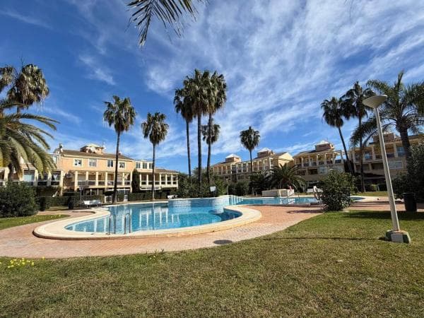 Sale of flat in Barrio Les Bassetes-El Marjal, Denia
photo 1
