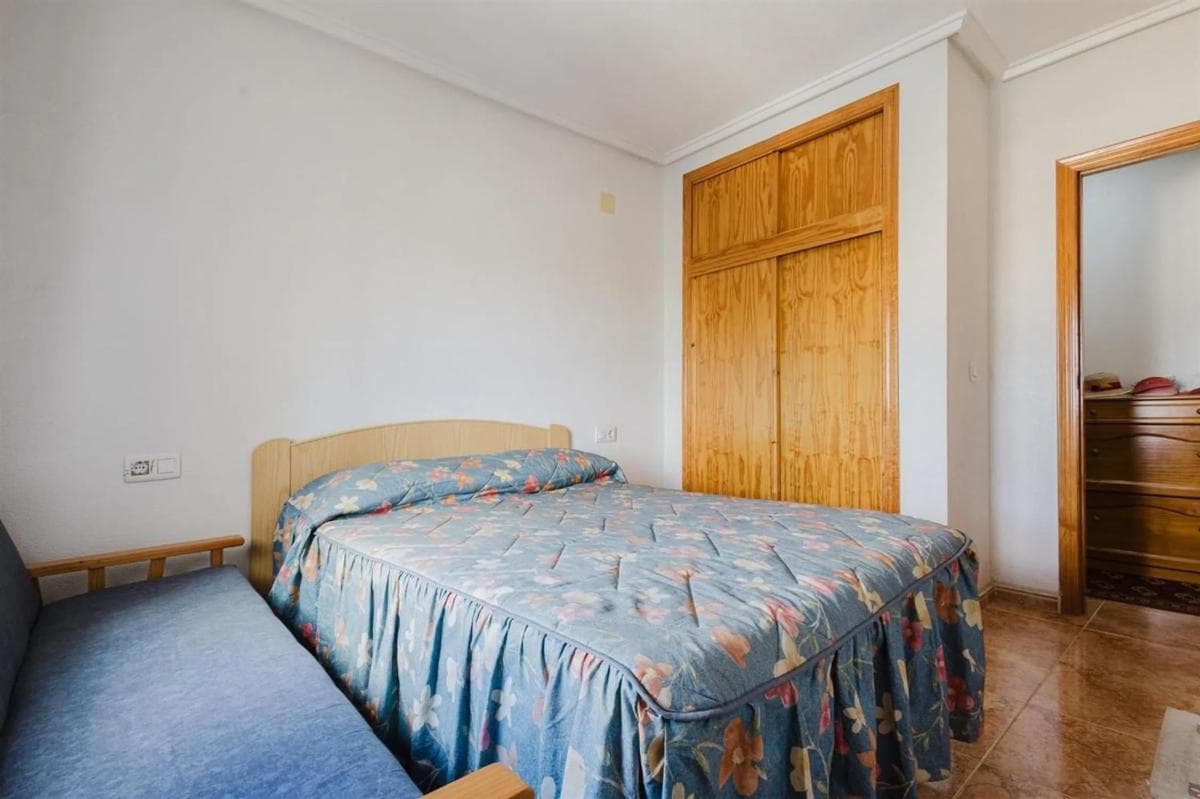 Venta de piso en Barrio Parque de las Naciones, Torrevieja
photo 3