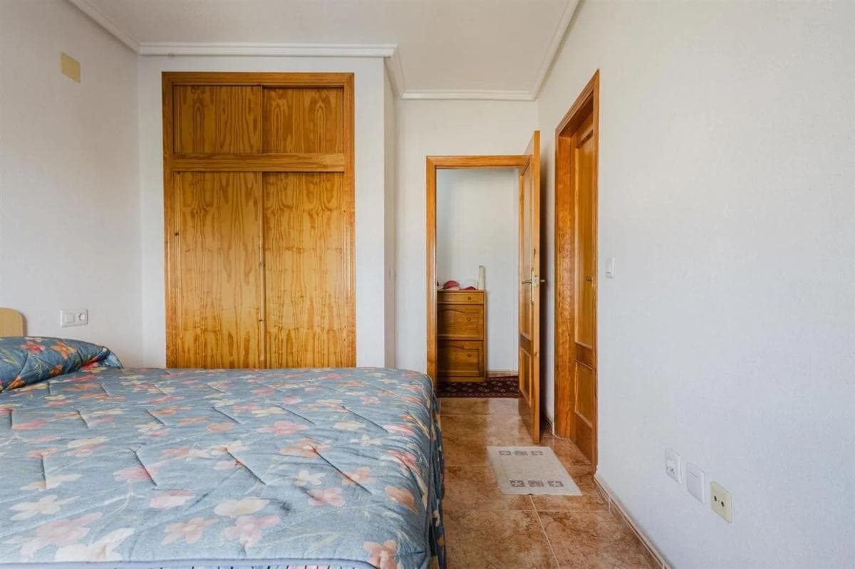 Venta de piso en Barrio Parque de las Naciones, Torrevieja
photo 4