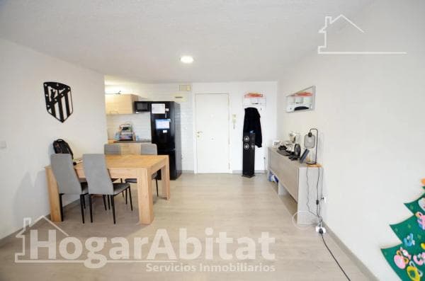 Venta de piso en Calle Pintor Pedro Camacho, Alicante / Alacant
thumbnail 2