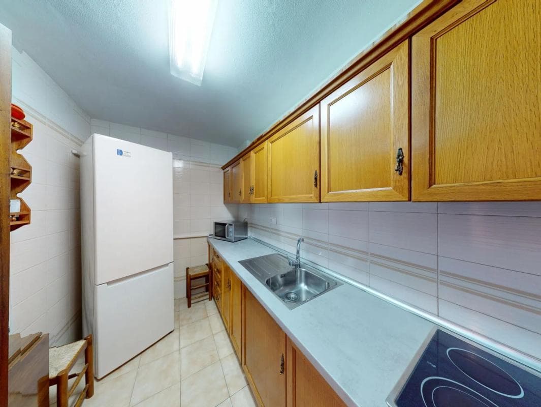 Venta de piso en Avenida San Sebastián, Alicante / Alacant
photo 2