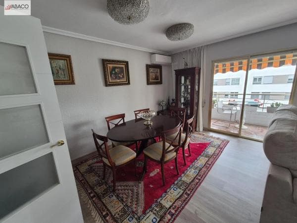 Venta de piso en Barrio Benalúa, Alicante / Alacant
thumbnail 2