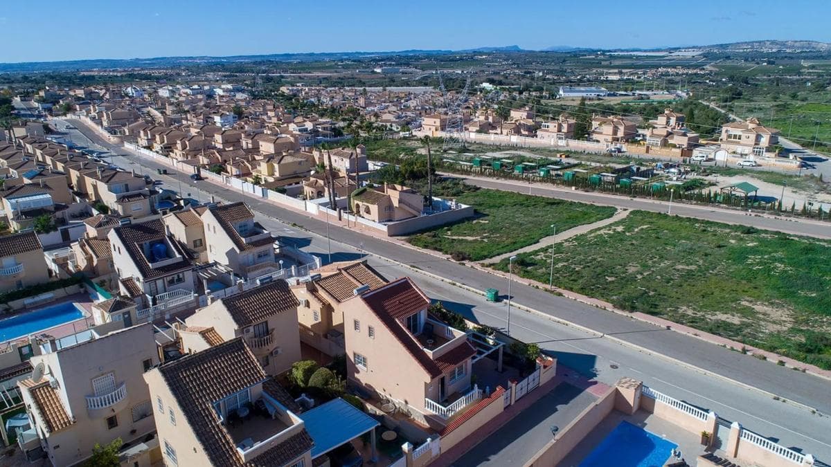Venta de chalet independiente en Barrio Centro de la Ciudad Quesada, Rojales
photo 5