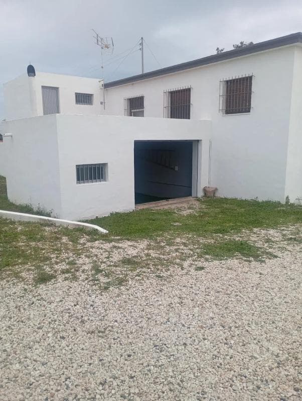 Propiedades en venta y alquiler en España photo 2
