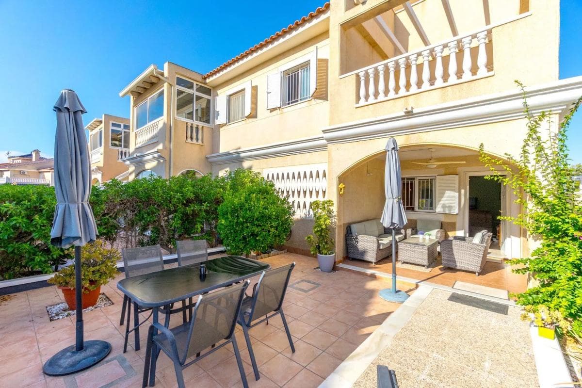 Venta de duplex en Barrio Zeniamar, Orihuela photo 3