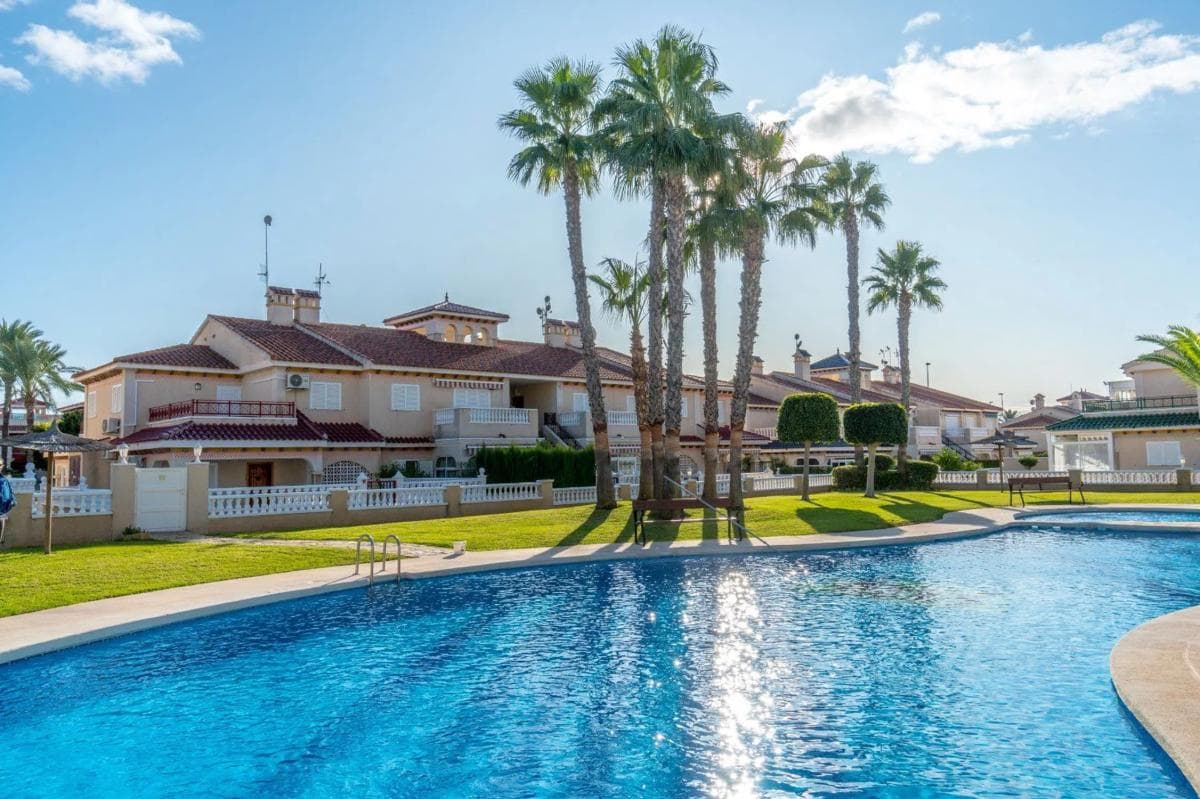 Venta de duplex en Barrio Zeniamar, Orihuela photo 5