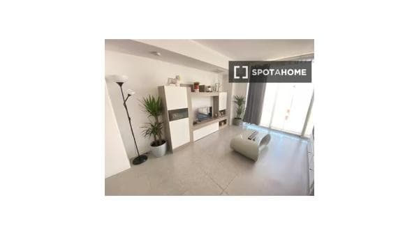 Piso en alquiler en Av. del Cid , València thumbnail 2