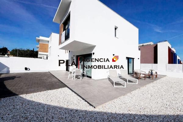 Casa independiente thumbnail 1