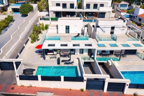 Частный шале на продаже в Barrio Los Balcones - Los Altos del Edén, Торревьеха photo 1