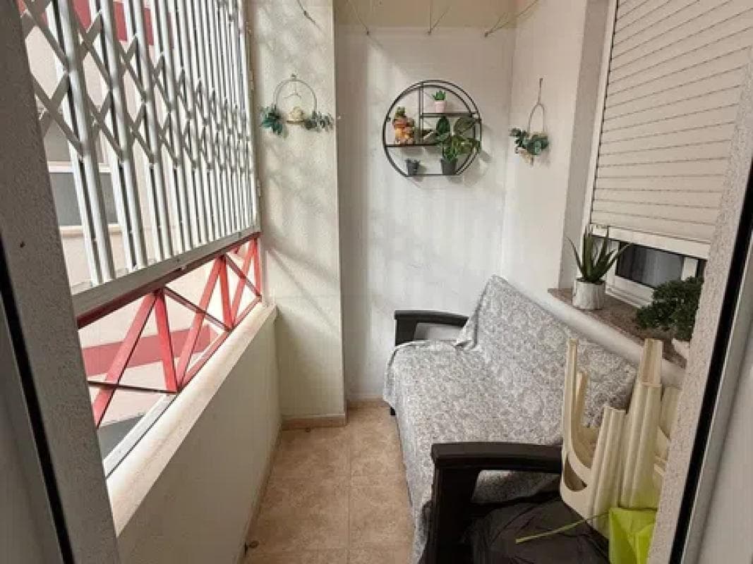 Venta de piso en Calle del Huerto s/n, Torrevieja
photo 3