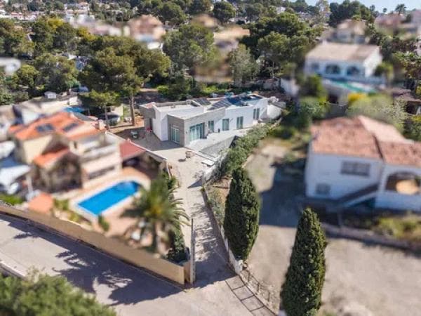 Chalet independiente en venta en Cometa-Carrió, Calpe
photo 1
