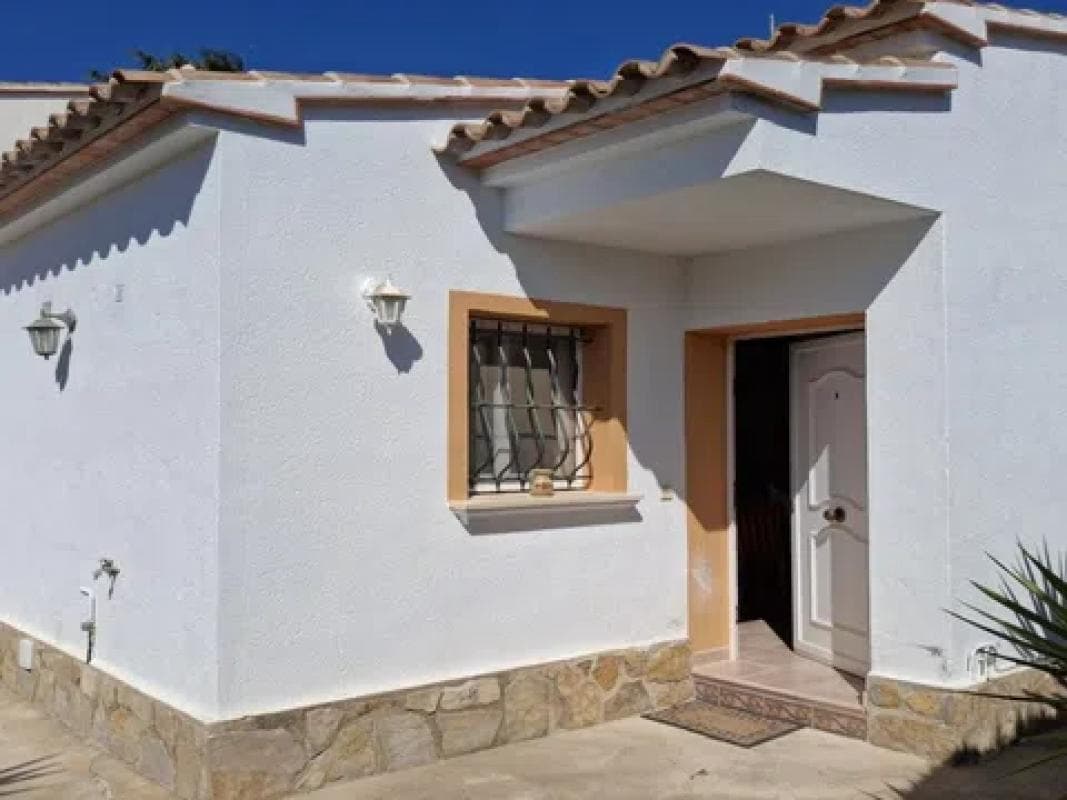Propiedades en venta y alquiler en España photo 2